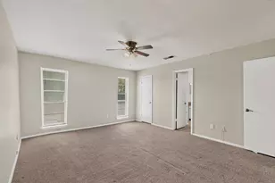 1949 Shorewood Dr, Grapevine, TX 76051 - Photo 17