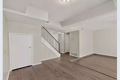 1949 Shorewood Drive, Grapevine, TX 76051 - Photo 7