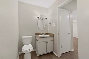 1949 Shorewood Dr, Grapevine, TX 76051 - Photo 15