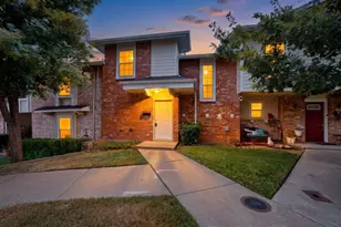 1949 Shorewood Dr, Grapevine, TX 76051 - Photo 1