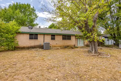 312 NW Wintercrest Road, Burleson, TX 76028 - Photo 19