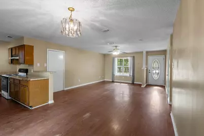 10204 Rolling Pines Drive, Tyler, TX 75707 - Photo 9