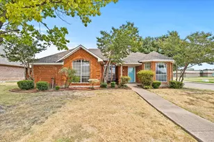 2416 Liles Ln, Mesquite, TX 75181 - Photo 1