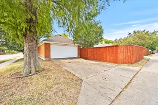 2416 Liles Ln, Mesquite, TX 75181 - Photo 29