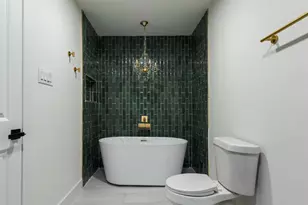 5000 Edgewater Dr, Rowlett, TX 75088 - Photo 5
