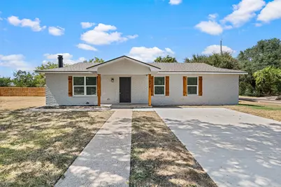 234 Ave E, Lacy Lakeview, TX 76705 - Photo 1