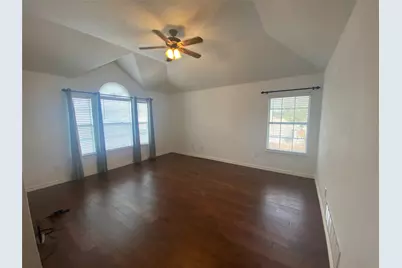 723 Fawn Valley Drive, Allen, TX 75002 - Photo 17