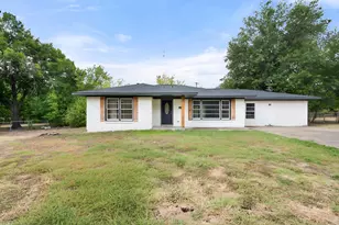 2922 College Cir, Corsicana, TX 75110 - Photo 5