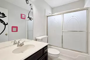 306 Branch Bend, Euless, TX 76039 - Photo 5