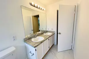 616 Valley Spring Dr, Arlington, TX 76018 - Photo 27