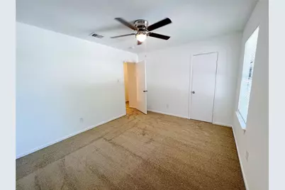 616 Valley Spring Drive, Arlington, TX 76018 - Photo 19