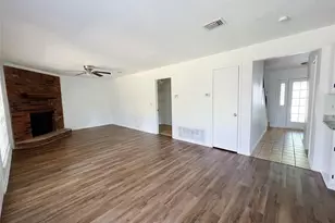 616 Valley Spring Dr, Arlington, TX 76018 - Photo 9
