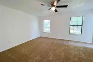 616 Valley Spring Dr, Arlington, TX 76018 - Photo 21