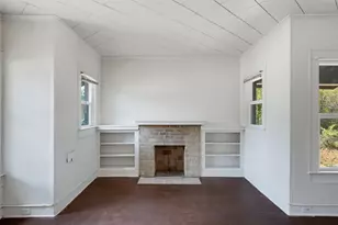 817 Marion Ave, Fort Worth, TX 76104 - Photo 9