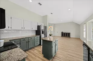 5084 Lakeshore Blvd, The Colony, TX 75056 - Photo 17