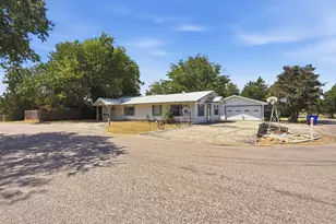 97 Heddingham Dr, Gordonville, TX 76245 - Photo 1