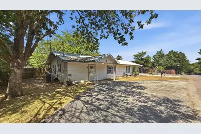 97 Heddingham Drive, Gordonville, TX 76245 - Photo 3