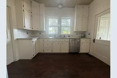 410 E Main Street, Wortham, TX 76693 - Photo 11