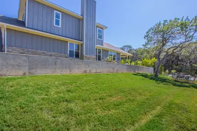 1300 Sleepy Hollow Road, Woodway, TX 76712 - Photo 27