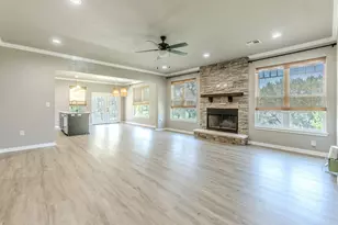 1300 Sleepy Hollow Rd, Woodway, TX 76712 - Photo 3