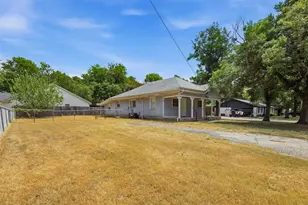 1415 Stanwood Ave, Cleburne, TX 76033 - Photo 21