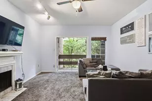 9801 Royal Ln, Dallas, TX 75231 - Photo 7