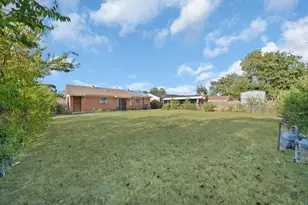 840 Clearwood Dr, Dallas, TX 75232 - Photo 27