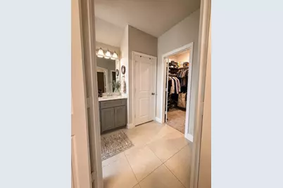 585 Hutchinson Lane, Lewisville, TX 75077 - Photo 13