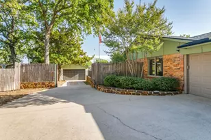409 Brian Dr, Keller, TX 76248 - Photo 3