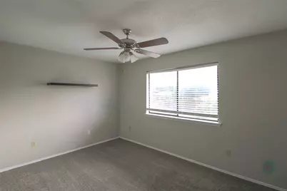 6111 Farmingdale Drive, Arlington, TX 76001 - Photo 17
