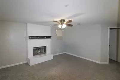 6111 Farmingdale Drive, Arlington, TX 76001 - Photo 23