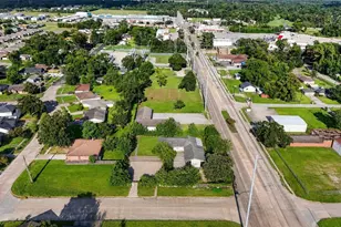 8501 Tidwell Rd, Houston, TX 77028 - Photo 3