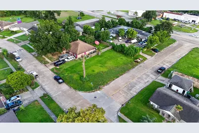 8501 Tidwell Road, Houston, TX 77028 - Photo 15