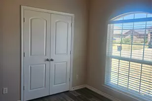 1707 Griffin Ln, Mansfield, TX 76063 - Photo 5