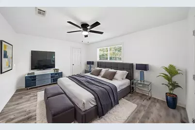 10124 Shayna Drive, Dallas, TX 75217 - Photo 9
