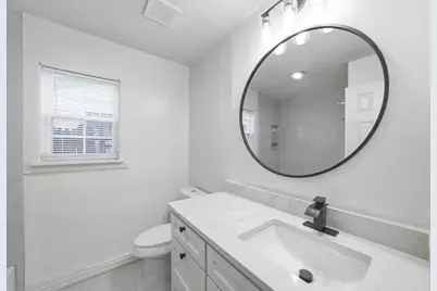 10124 Shayna Drive, Dallas, TX 75217 - Photo 15
