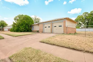 2168 Westview Dr, Abilene, TX 79603 - Photo 3