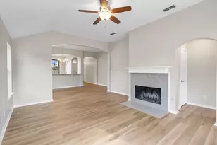 386 Molly Ln, Lindale, TX 75771 - Photo 5