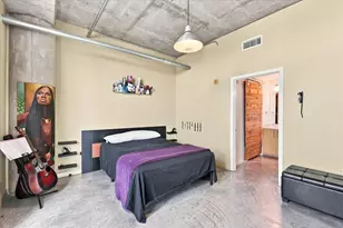 1001 Belleview St, Dallas, TX 75215 - Photo 21
