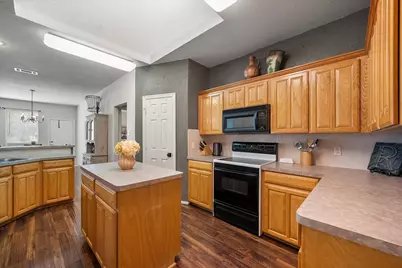 6920 Coldwater Canyon Road, Fort Worth, TX 76132 - Photo 9