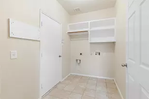 9750 Grassland Dr, Frisco, TX 75035 - Photo 27