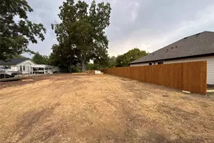 602 N 33rd St, Corsicana, TX 75110 - Photo 7