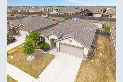 14437 Leadrope Circle, Fort Worth, TX 76052 - Photo 5