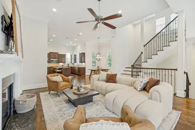 2110 Helsminster Drive, Dallas, TX 75201 - Photo 9