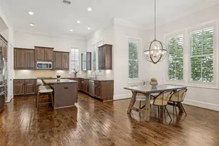2110 Helsminster Dr, Dallas, TX 75201 - Photo 11