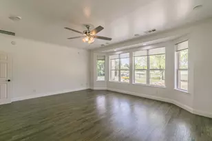 8701 Freeport Dr, Denton, TX 76207 - Photo 17