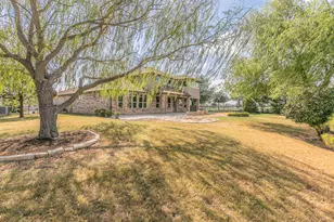 8701 Freeport Dr, Denton, TX 76207 - Photo 31