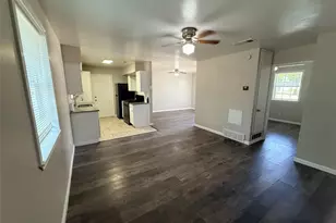 4646 Ridgepoint Dr, Dallas, TX 75211 - Photo 5