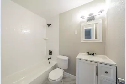 4646 Ridgepoint Drive, Dallas, TX 75211 - Photo 17
