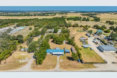 3227 E Washington Street, Stephenville, TX 76401 - Photo 1